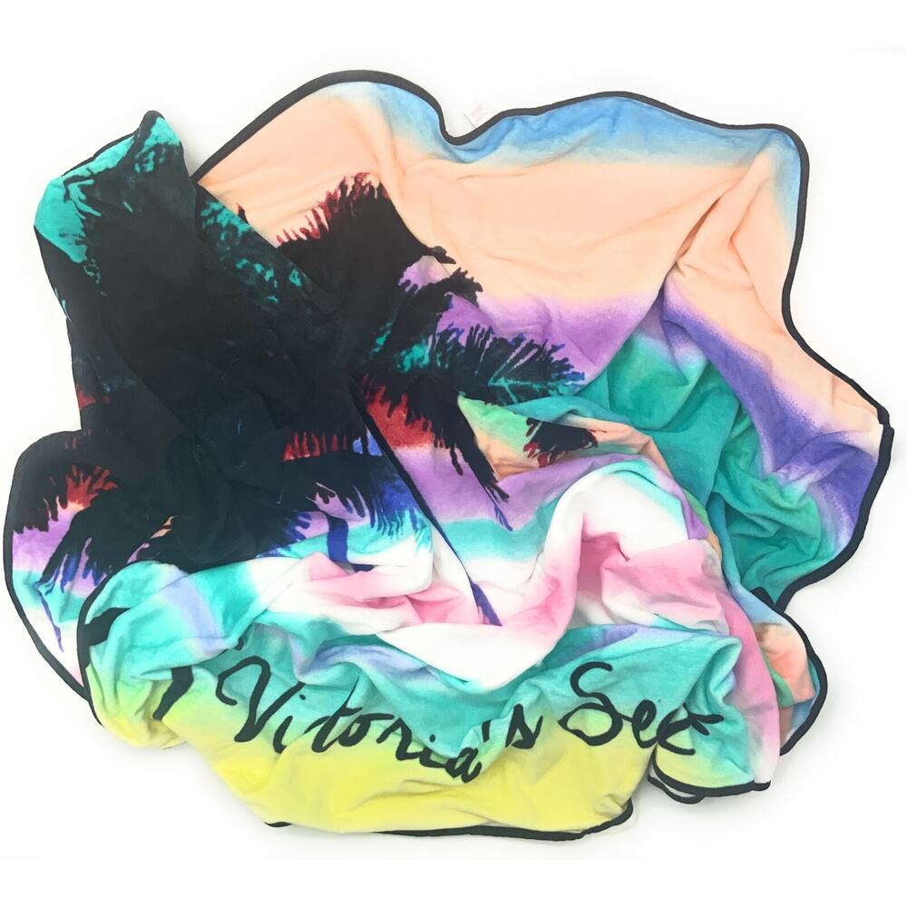 Victoria's Secret Oversized Round Beach Blanket Palm Tree Sunset